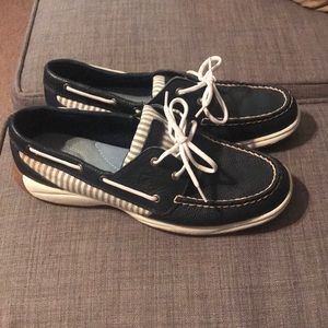 Women’s sperrys